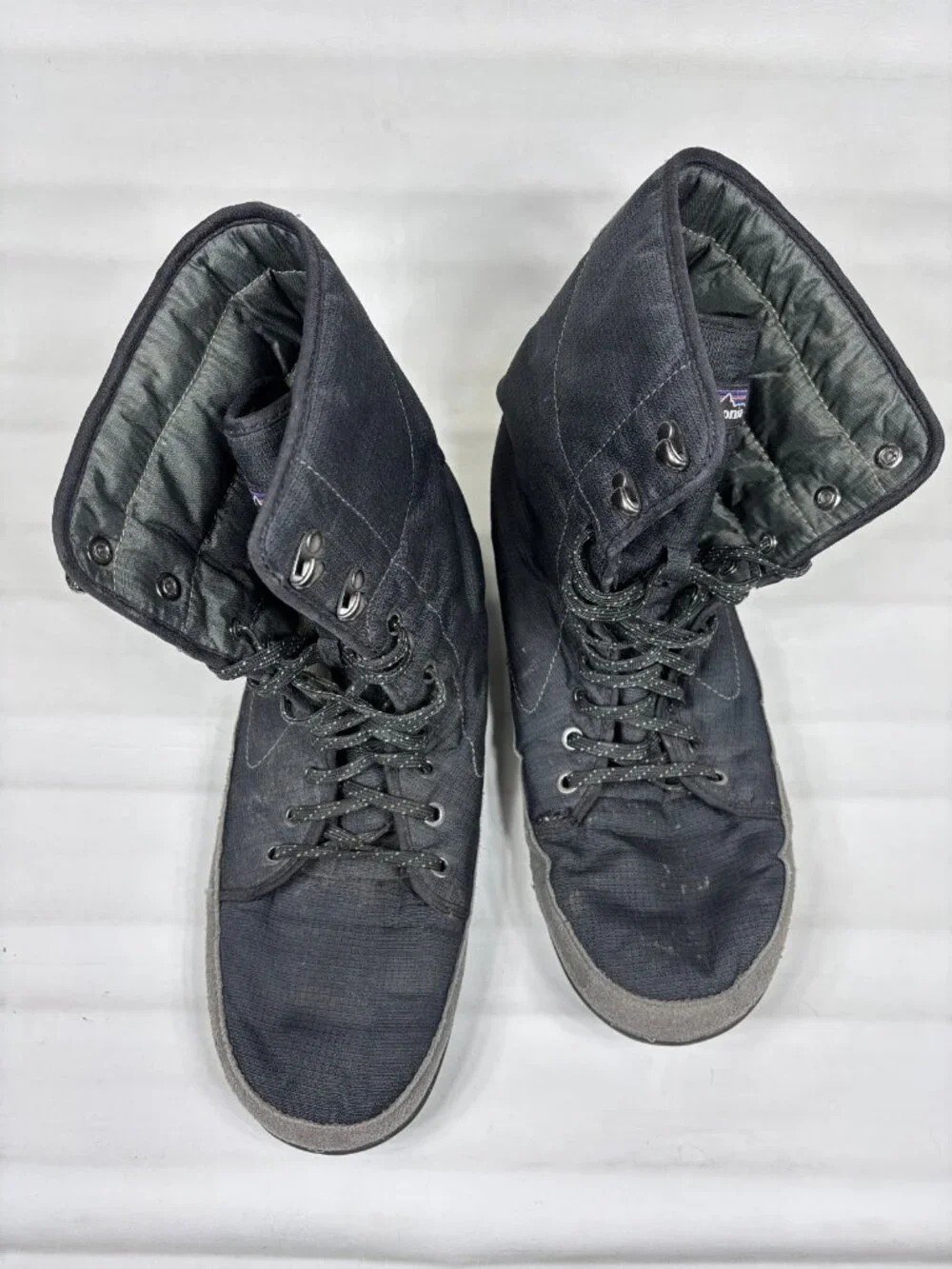 Patagonia Activist Puff High Waterproof Winter Boots Black Smoked Green Mens 13